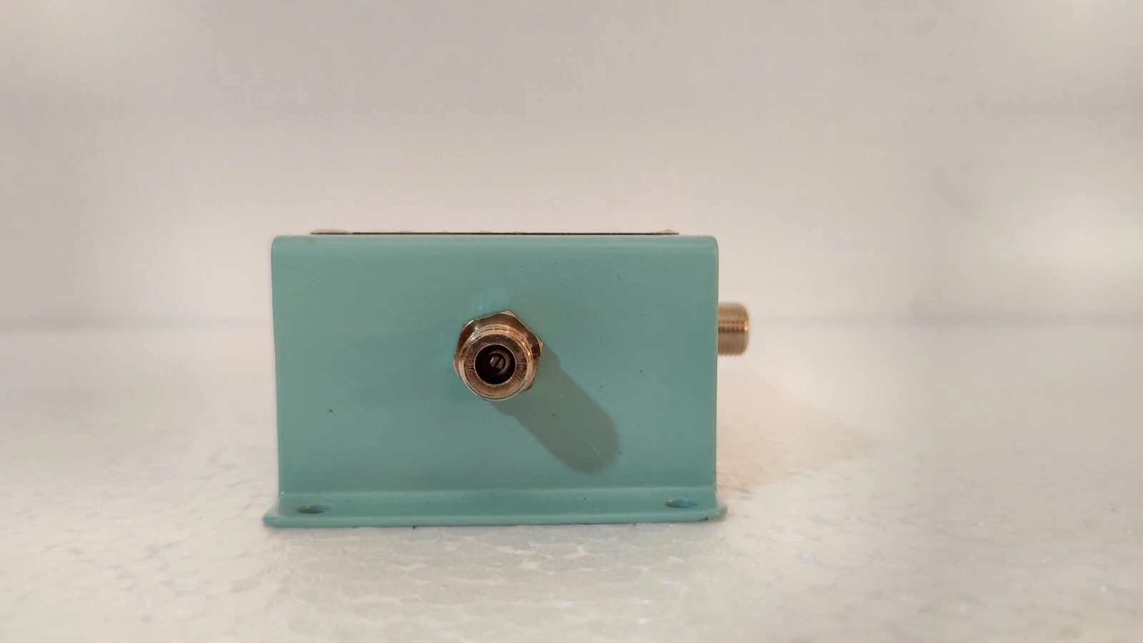 admin/uploads/uploads/Marine Radio DB-4 Distribution Box_7.webp